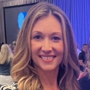 Meet your Posher, April